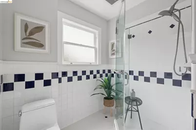 6426 Benvenue Ave #1, Oakland, CA 94618 - Photo 27
