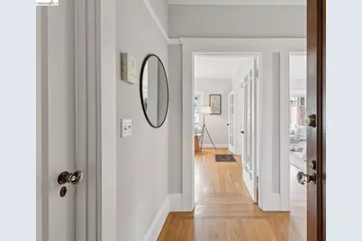 6426 Benvenue Ave #1, Oakland, CA 94618 - Photo 5