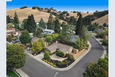 533 Eagle Nest Dr, Martinez, CA 94553 - Photo 43