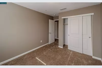 723 Phillipi Way, Sacramento, CA 95838 - Photo 23