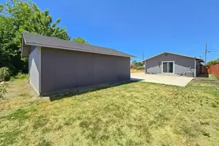 4585 Summer Ave, Olivehurst, CA 95961 - Photo 23