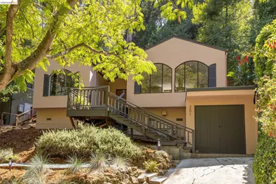 201 Beauforest Dr, Oakland, CA 94611 - Photo 1