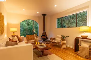 201 Beauforest Dr, Oakland, CA 94611 - Photo 53