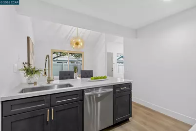 6466 Meadow Pines Avenue, Rohnert Park, CA 94928 - Photo 7