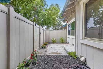 6466 Meadow Pines Avenue, Rohnert Park, CA 94928 - Photo 23