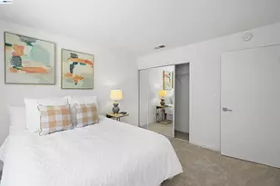 945 Fletcher Ln, Hayward, CA 94544 - Photo 17