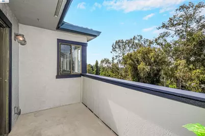 945 Fletcher Ln #A331, Hayward, CA 94544 - Photo 27