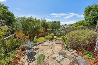 218 Cambridge Ave, Kensington, CA 94708 - Photo 67