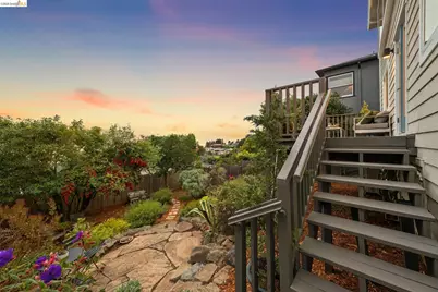 218 Cambridge Ave, Kensington, CA 94708 - Photo 95