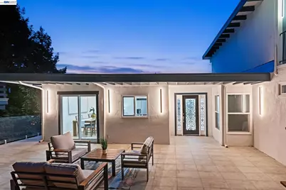 6077 Skyline Blvd, Oakland, CA 94611 - Photo 33