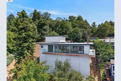 6077 Skyline Blvd, Oakland, CA 94611 - Photo 47