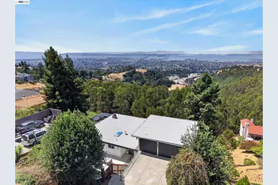 6077 Skyline Blvd, Oakland, CA 94611 - Photo 41