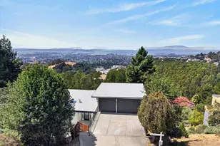 6077 Skyline Blvd, Oakland, CA 94611 - Photo 39