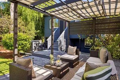920 63rd St, Oakland, CA 94608 - Photo 27