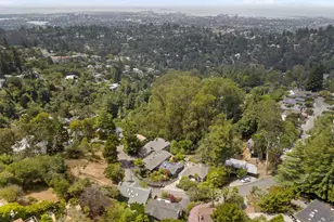 6856 Armour Dr, Oakland, CA 94611 - Photo 49