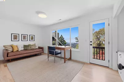 6856 Armour Dr, Oakland, CA 94611 - Photo 35