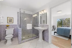 6856 Armour Dr, Oakland, CA 94611 - Photo 31