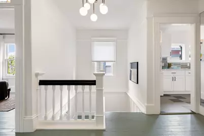 438 65th St, Oakland, CA 94609 - Photo 23