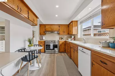 871 Joaquin Ave, San Leandro, CA 94577 - Photo 23