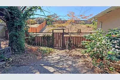 2645 O'Donnell Dr, San Pablo, CA 94806 - Photo 13