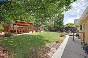 4161 Joan Ave, Concord, CA 94521 - Photo 27