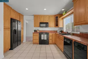 3727 Arlington Cir, Pittsburg, CA 94565 - Photo 13
