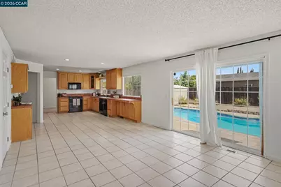 3727 Arlington Cir, Pittsburg, CA 94565 - Photo 15