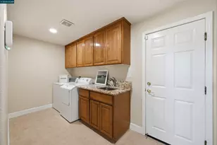 5 Welford Ranch Ct, San Ramon, CA 94583 - Photo 35