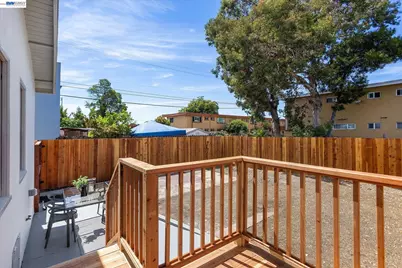 1707 78th Ave, Oakland, CA 94621 - Photo 17