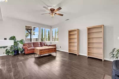 2158 Newport Ct, Discovery Bay, CA 94505 - Photo 15
