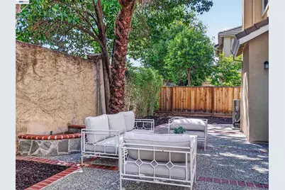 34905 Limestone Ct, Union City, CA 94587 - Photo 35