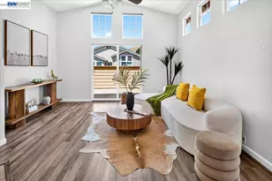 10837 McPeak Ln, Dublin, CA 94568 - Photo 7