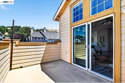 10837 McPeak Ln, Dublin, CA 94568 - Photo 37