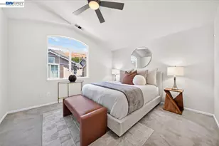 10837 McPeak Ln, Dublin, CA 94568 - Photo 31