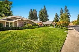 529 Carleton Way, Alamo, CA 94507 - Photo 3