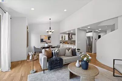 84 Siena Dr, Oakland, CA 94605 - Photo 11