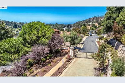 84 Siena Dr, Oakland, CA 94605 - Photo 45