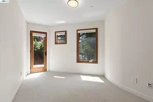 84 Siena Dr, Oakland, CA 94605 - Photo 37