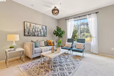 200 Caldecott Ln #206, Oakland, CA 94618 - Photo 3