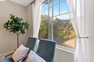 200 Caldecott Ln, Oakland, CA 94618 - Photo 7
