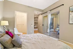 200 Caldecott Ln, Oakland, CA 94618 - Photo 15