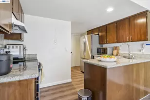2537 Blue Rock Ct, San Jose, CA 95133 - Photo 11