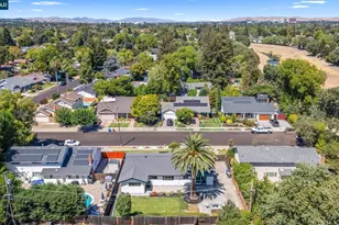 1320 Hookston Rd, Concord, CA 94518 - Photo 35