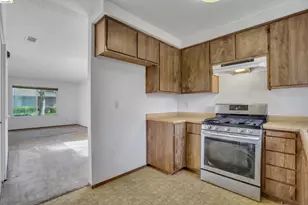 1651 Monterey Dr, Livermore, CA 94551 - Photo 15