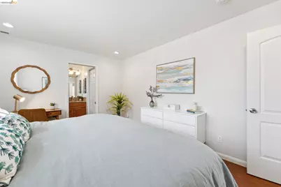 1390 31st St, Oakland, CA 94602 - Photo 15