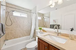 1390 31st St, Oakland, CA 94602 - Photo 21