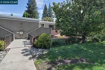 1425 Canyonwood #3, Walnut Creek, CA 94595 - Photo 3