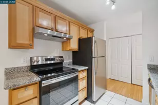 150 Pearl St, Oakland, CA 94611 - Photo 9