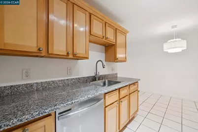 150 Pearl St #122, Oakland, CA 94611 - Photo 7