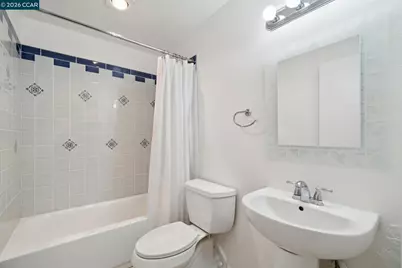 150 Pearl St #122, Oakland, CA 94611 - Photo 15